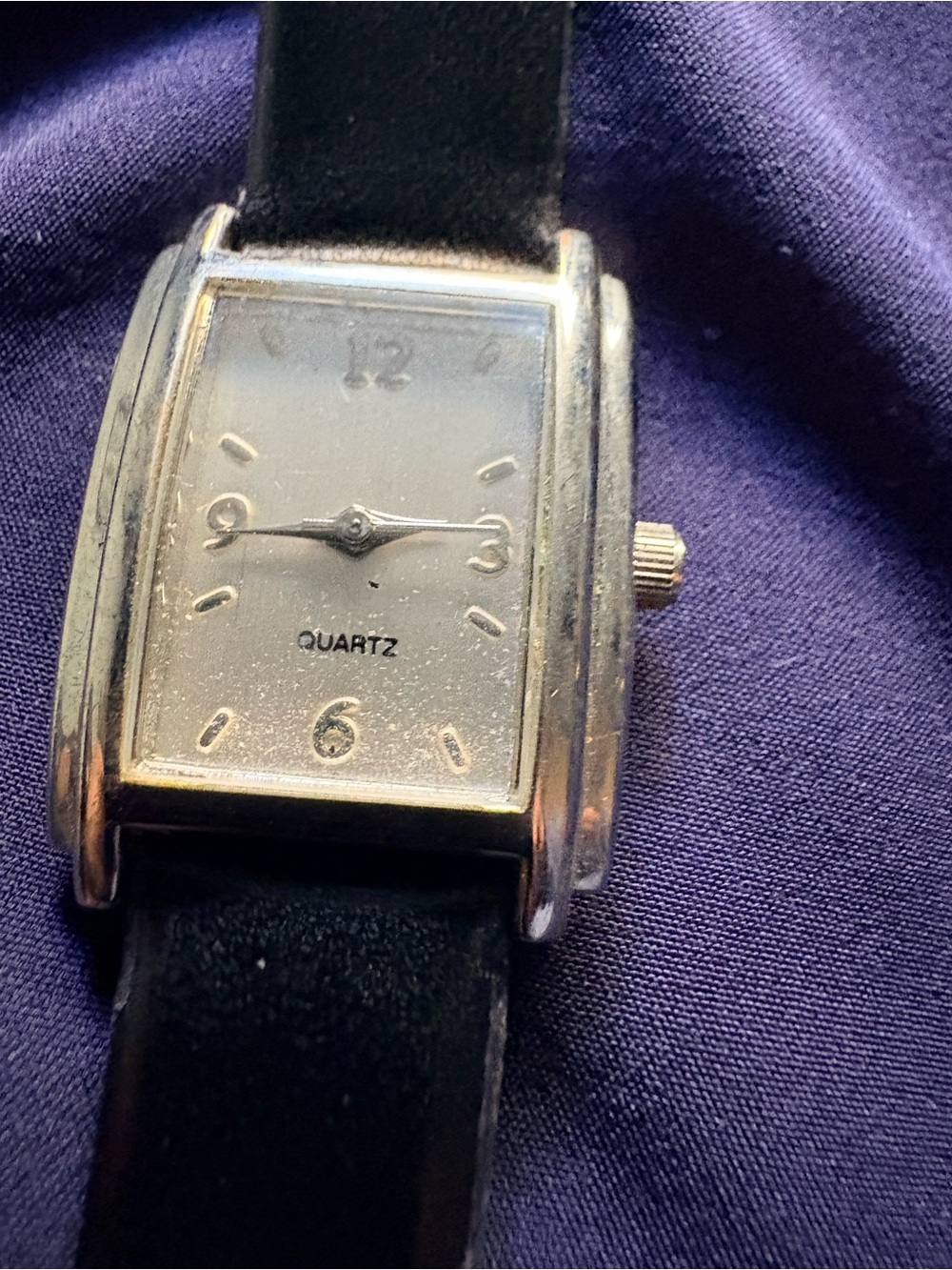 Classic Silver-Tone Quartz Ladies Watch with Black Strap